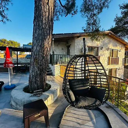 Hotel Kandybos Eco Farm Village *
