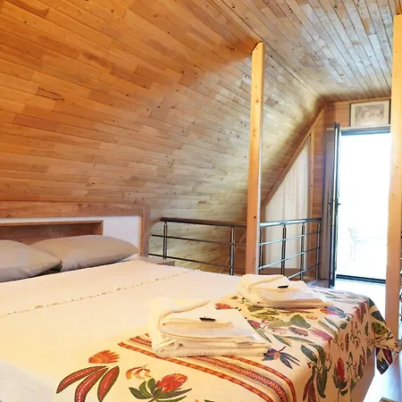 Kandybos Eco Farm Village *