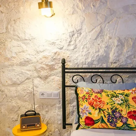 Kandybos Eco Farm Village Hotel *