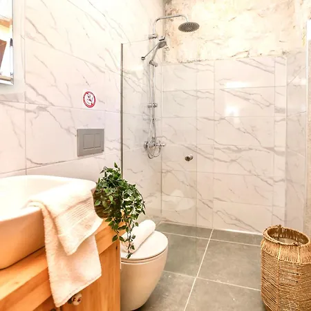 Hotel Kandybos Eco Farm Village