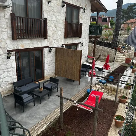 Kandybos Eco Farm Village Hotel *