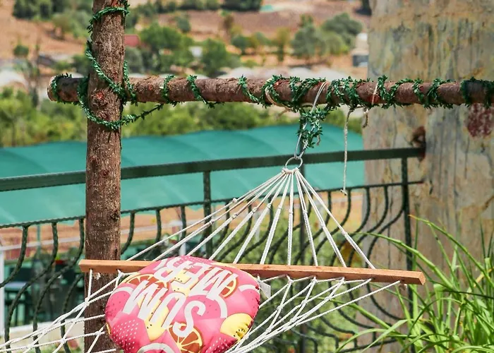 Hotel Kandybos Eco Farm Village